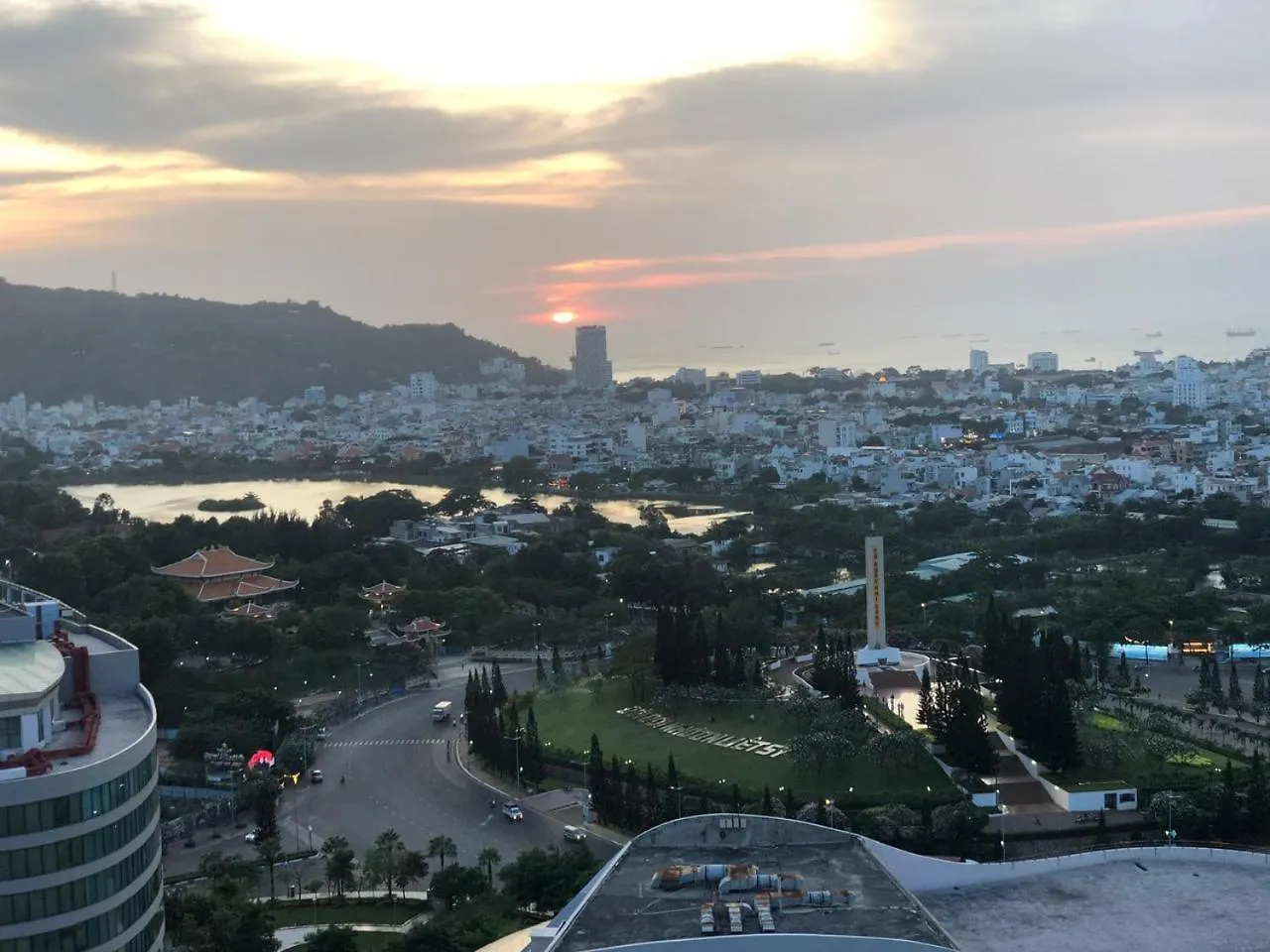 Aparthotel The Song Apartment Vung Tau Sea View